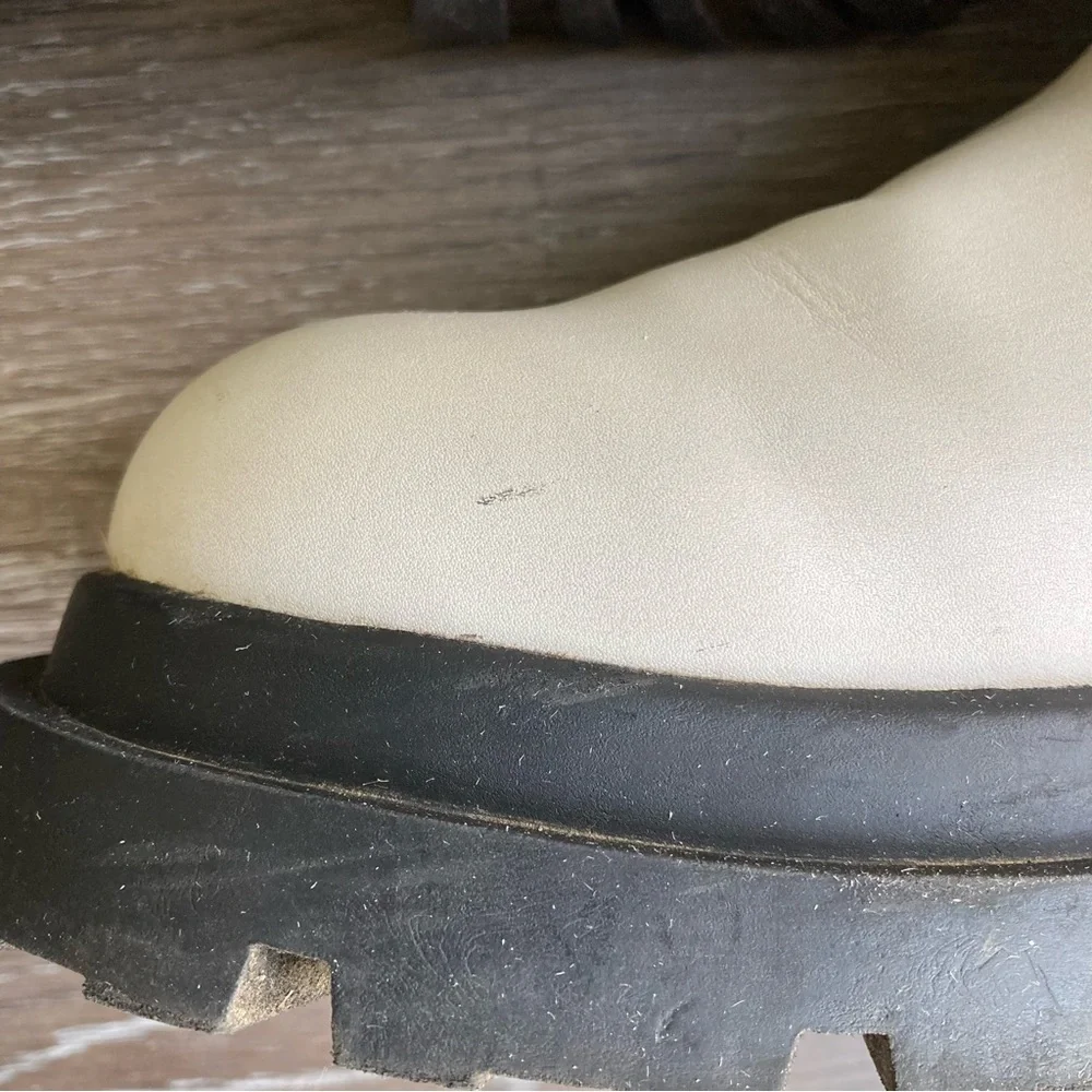 Dolce Vita Brody Chunky Chelsea Boot Size 10